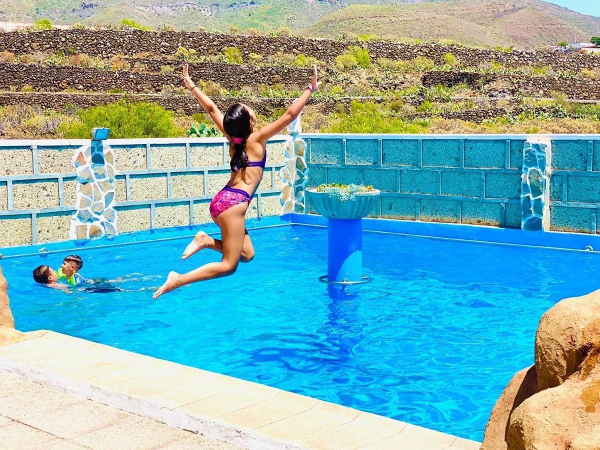 Arrebol Suite Con Jacuzzi, Piscina Y Naturaleza Buzanada エクステリア 写真